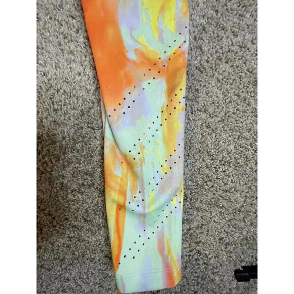 Nike Dri-FIT Epic Fast Leggings XS NWT Black Mid-Rise Running - Picture 7 of 14